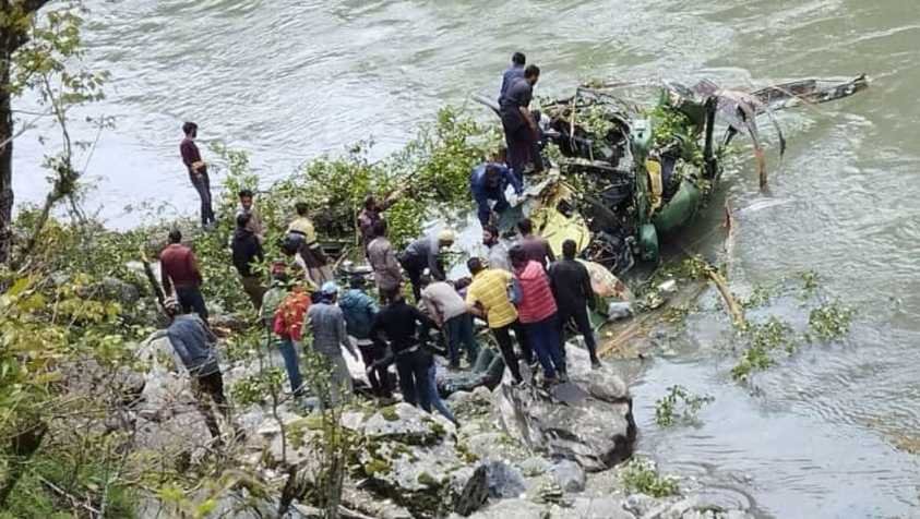 விபத்துக்குள்ளான ராணுவ ஹெலிகாப்டர்...ஒருவர் மரணம்...குற்றமும் பின்னணியும் | Army Helicopter Crash