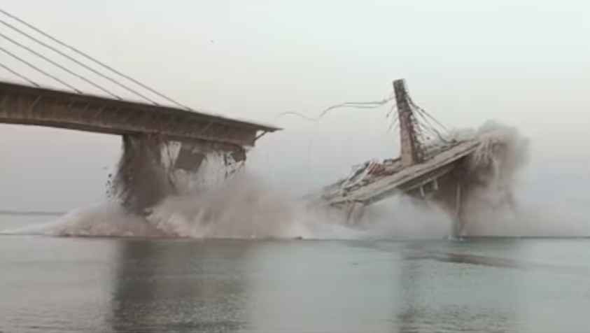 14 மாதங்களில் இரண்டாவது முறையாக இடிந்த பாலம்..! இதன் மதிப்பீடு எவ்வளவு தெரியுமா.? | Bihar Bridge Collapses image