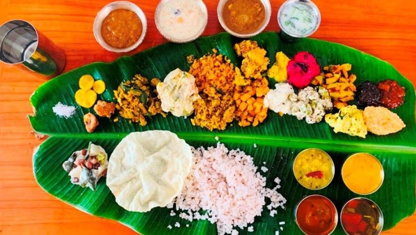 ஓணம் சத்யா விருந்தில் இடம்பெறும் 27 வகையான உணவுகள்.. | Onam Sadhya Items List in Tamil