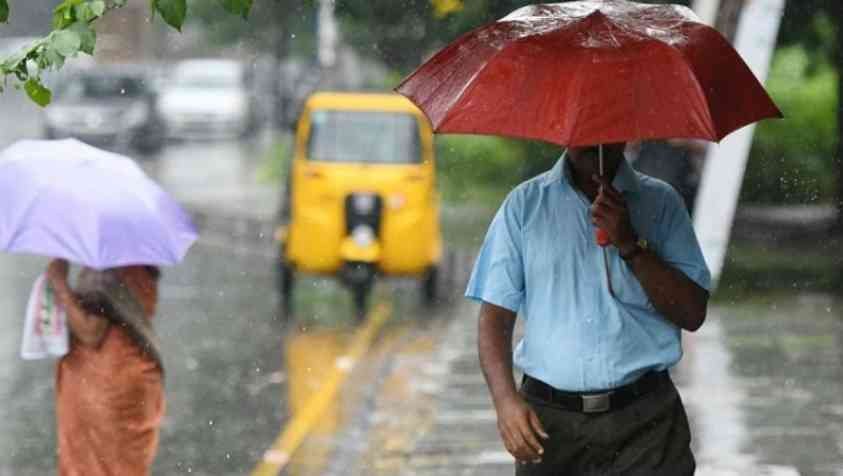 Rain Update : உஷார் மக்களே.. தமிழகத்தில் நாளை கனமழை..?
