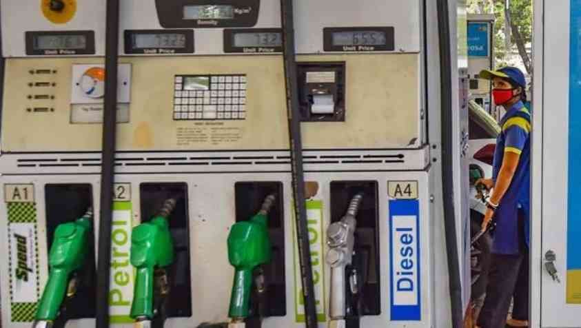 Petrol price today : பெட்ரோல், டீசல் விலை நிலவரம் இன்றும் மாற்றமில்லை...?