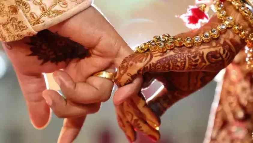 How to Change Name After Marriage in India: திருமணத்துக்கு அப்பறம் பெண்கள் பெயரை மாற்றாததால் இத்தன பிரச்சனையா...?